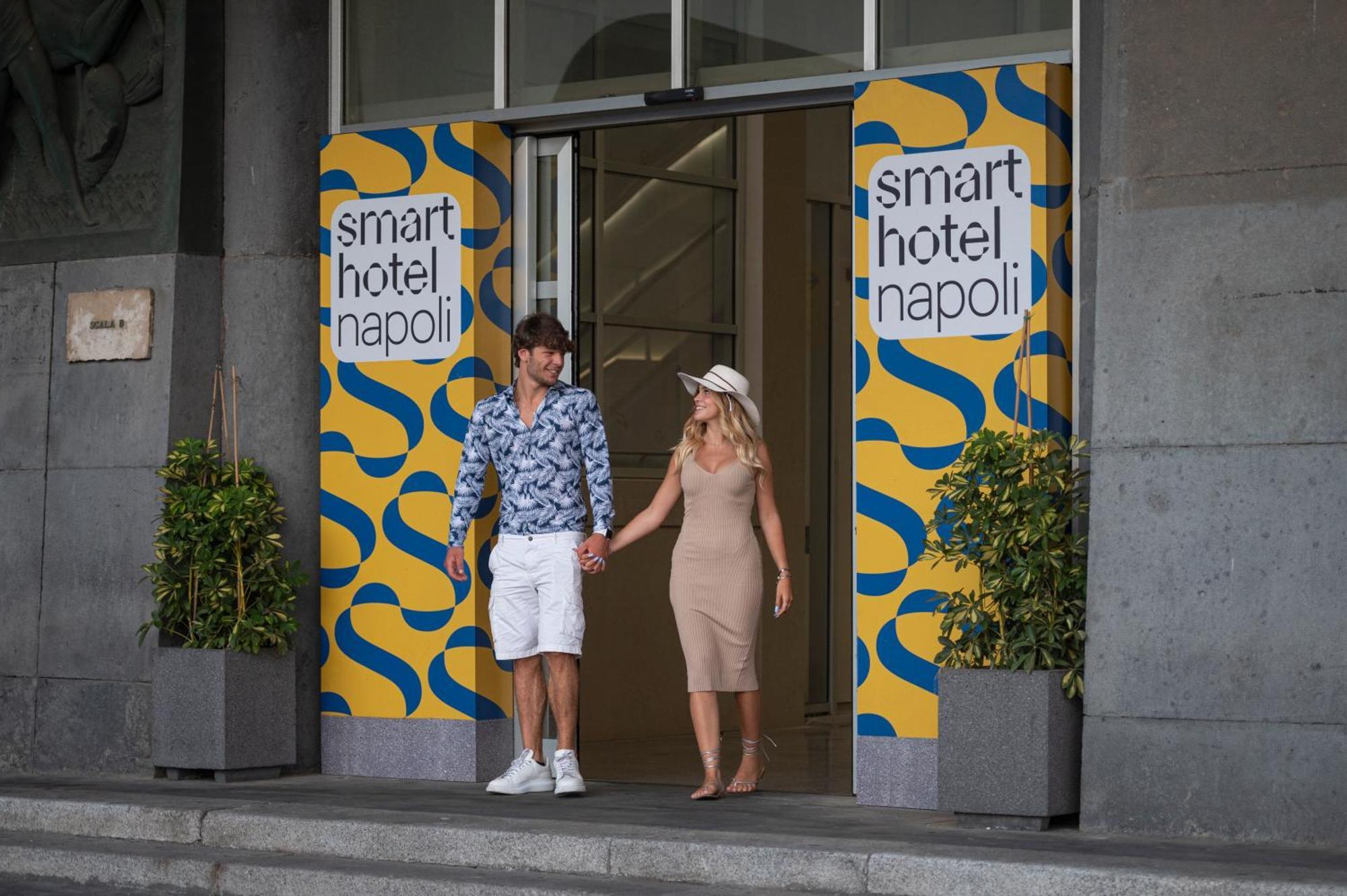 Smart Hotel Napoli מראה חיצוני תמונה